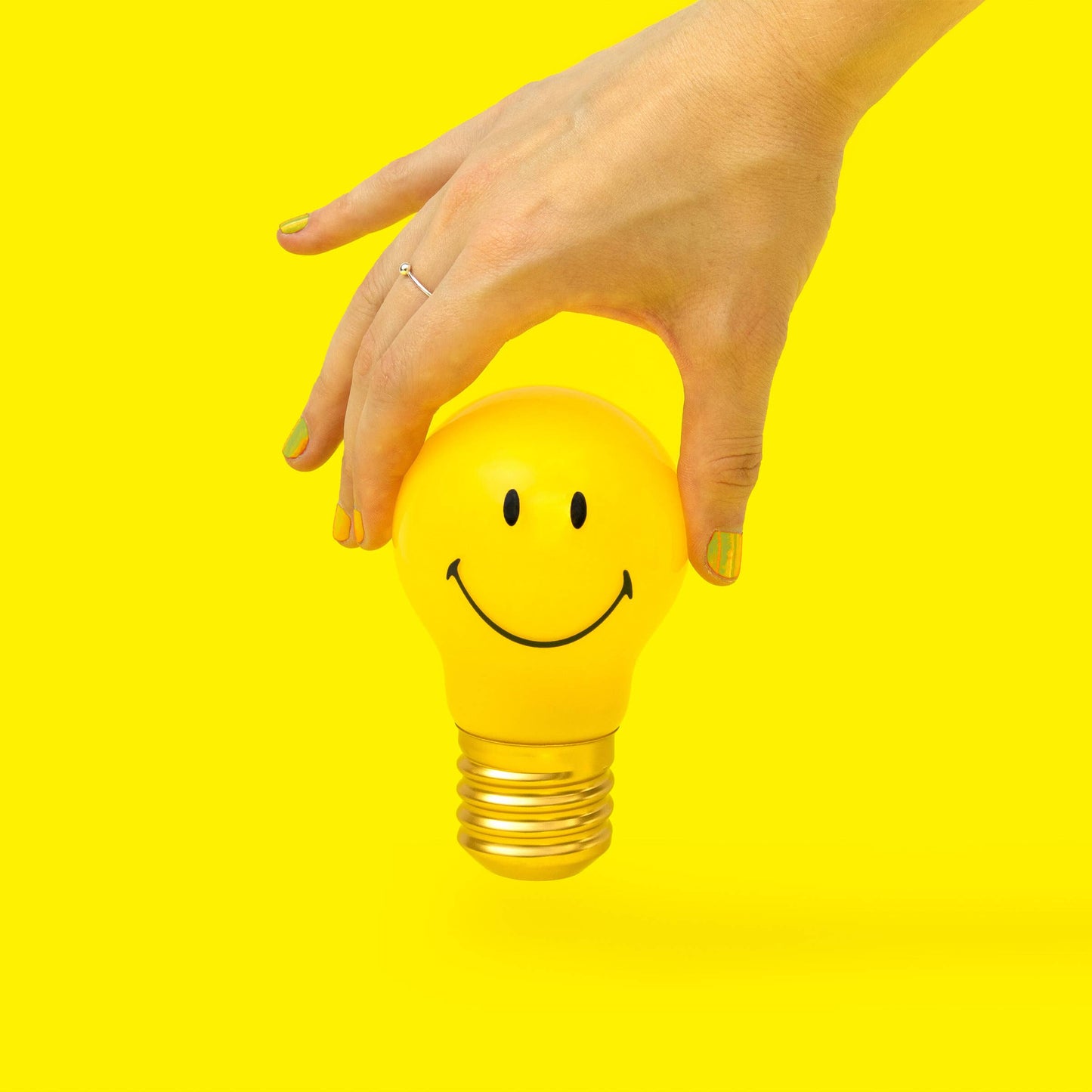 Cordless Smiley® Lightbulb